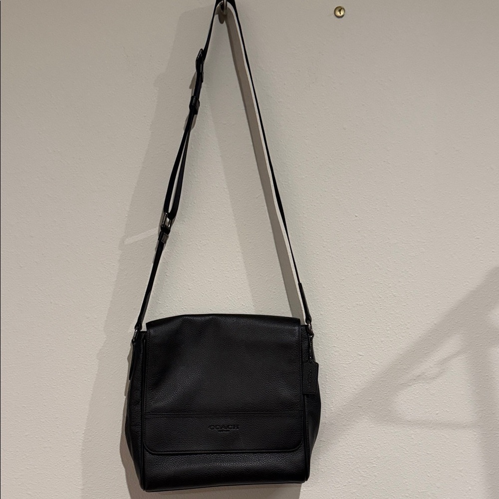 Coach Black Leather Messenger Bag - Picture 3 of 11